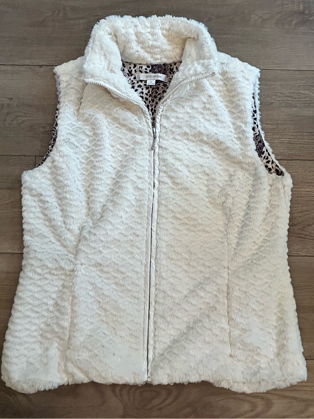 Erin London Ivory Faux Fur Zip Vest Leopard Lined Women’s Small Soft Cozy